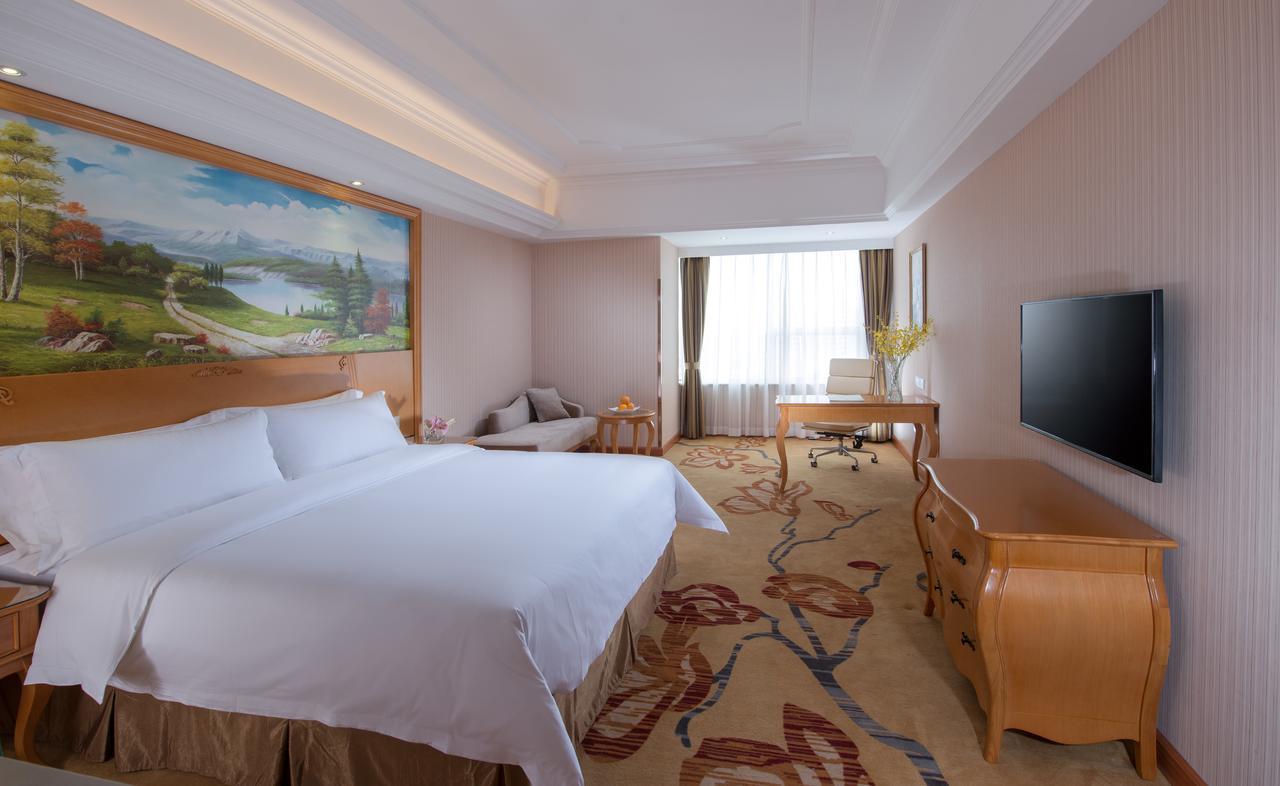 Vienna Hotel Jinshan New City Wanda Plaza Zewnętrze zdjęcie